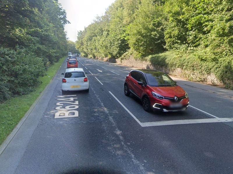  What: Temporary traffic lights
Why: Fell dead and diseased trees, targeting the Highway.(Lancashire County Council) 
When: Apr 7-Apr 10
