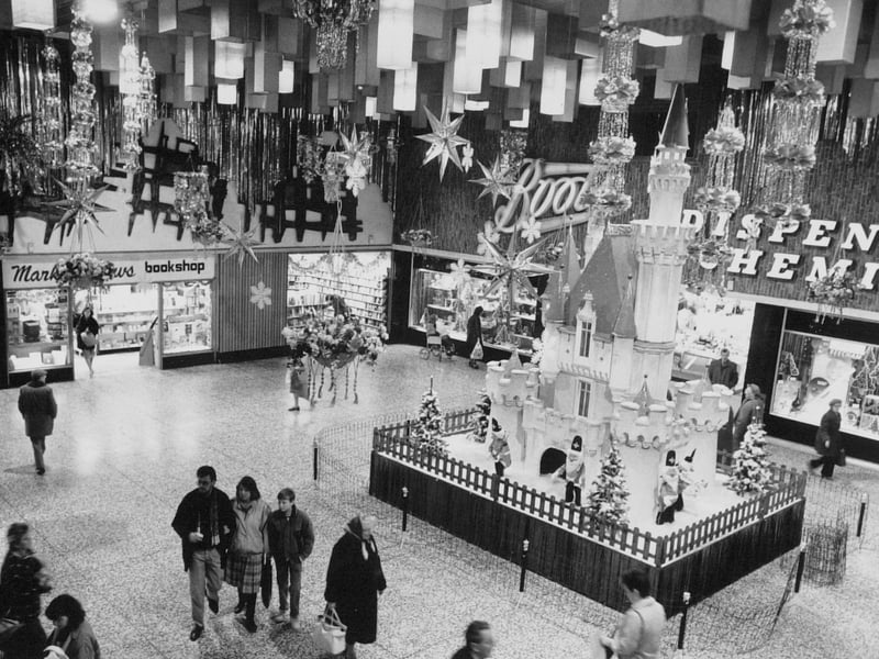 Arndale Shopping centre, Leeds, at Christmas 1988