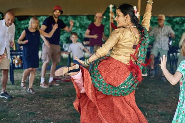 A dance workshop where performers mimic the graceful movements of traditional Indian miniatures. Participants will learn the intricate hand gestures and storytelling techniques used in classical South Asian dance. 🎭 Leeds Grand Theatre