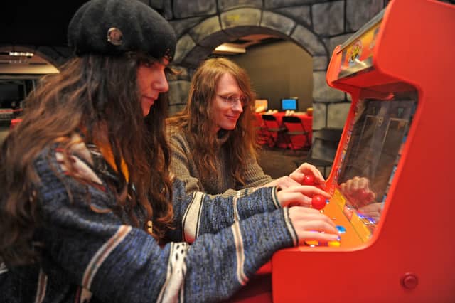 Alexa Luck-Power and Violet Holley of Leeds concentrating on Tetris.