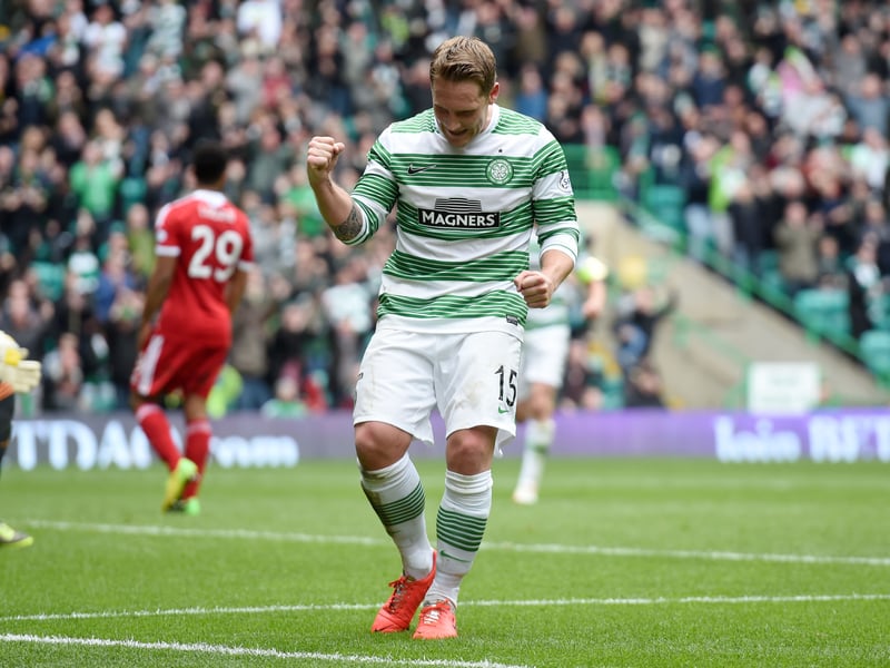 A record that stood for four years, Commons' goal for Celtic against Aberdeen came after just 12.2 seconds.