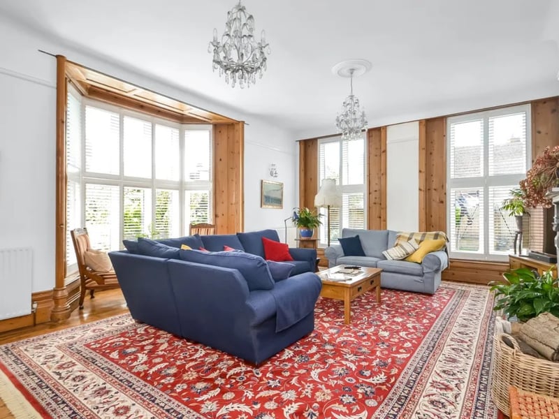 Take a look inside Drayton Manor which is on the market for £750,000. 