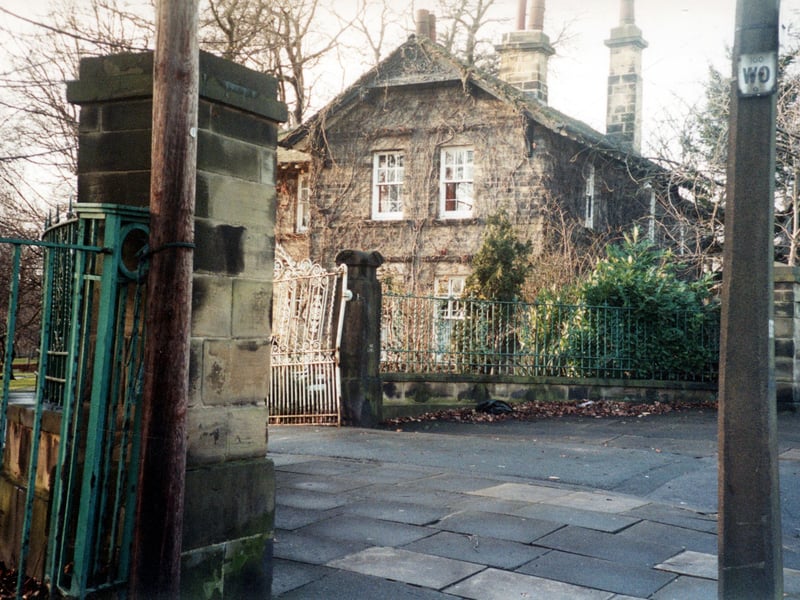A view from Harehills Lane of Potternewton Lodge at the top of Potternewton Park. Pictured in March 2002.