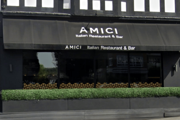 Celebrated for its 'luxurious yet welcoming' atmosphere, Amici is a master of authentic Italian cuisine. Customers consistently point to the high-quality produce, standout sausage ragu, and the vibrant ambience that make it perfect for special occasions. 🍴 Sandhill Parade, 592-596 Harrogate Road, Leeds LS17 8DP