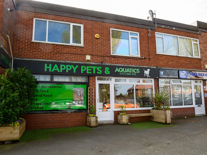 Exterior of Happy Pets and Aquatics in Preston. 
