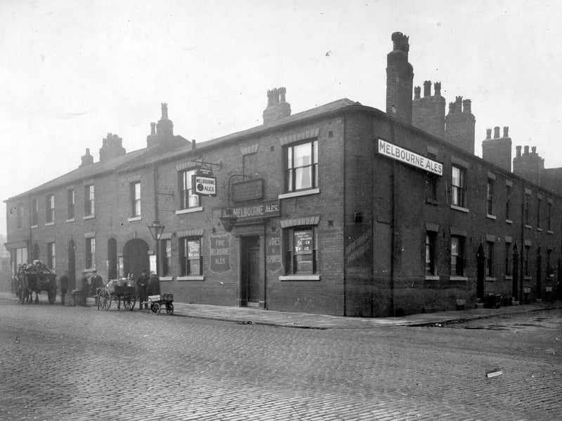 Stamford Arms on the corner of Cross Stamford Street with St Luke's Street in November 1929.