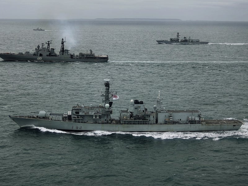 HMS Somerset nearest and HMS St Albans tracks RFN Severomorsk