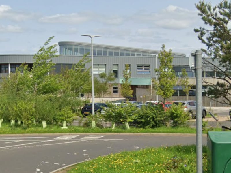 Located on the outskirts of Newton Mearns, Maidenhill Primary School scored top marks all round. The school's 460 pupils are taught by 30 teachers.