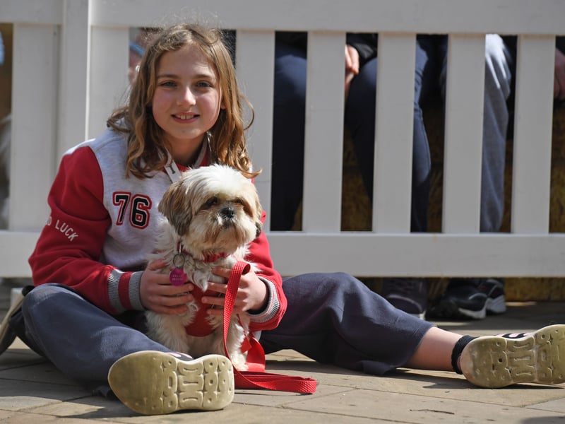 Peggy Webber aged 10 with Florence the Shih Tzu.