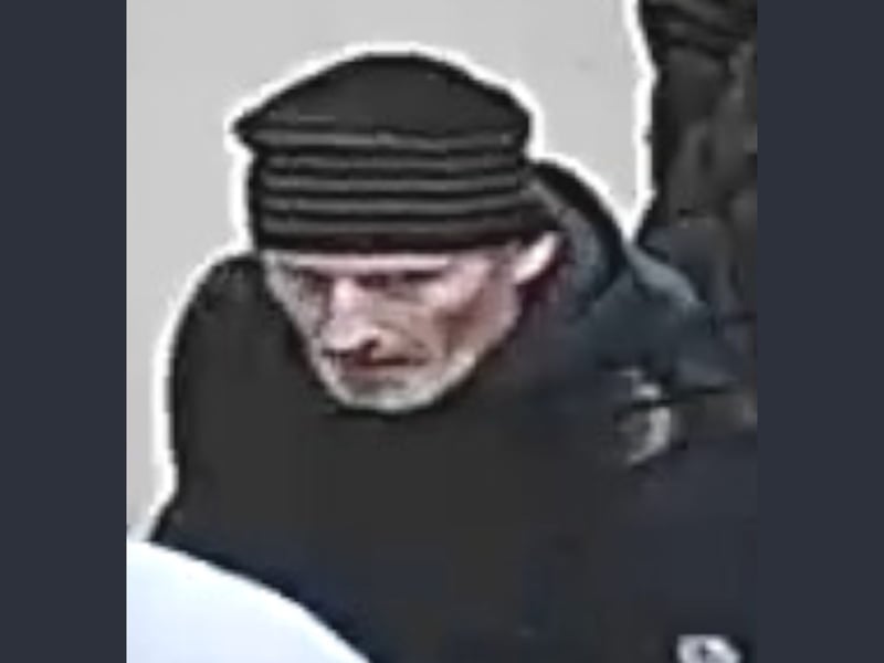Crime Type: Theft From Shop. 
Area: Leeds City. 
Offence Date: 20/02/2026. 
Ref: LD1376. 