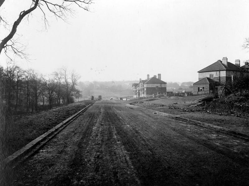  New Road to Lidgett Lane under construction, surfacing the road is under way. Pictured in November 1934.