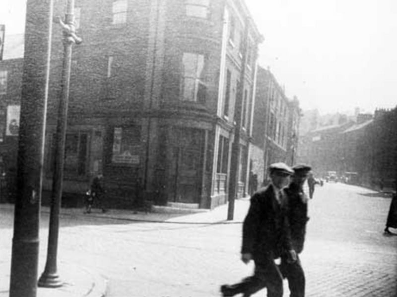 Queen Street, Sheffield city centre, pictured sometime between 1920 and 1939