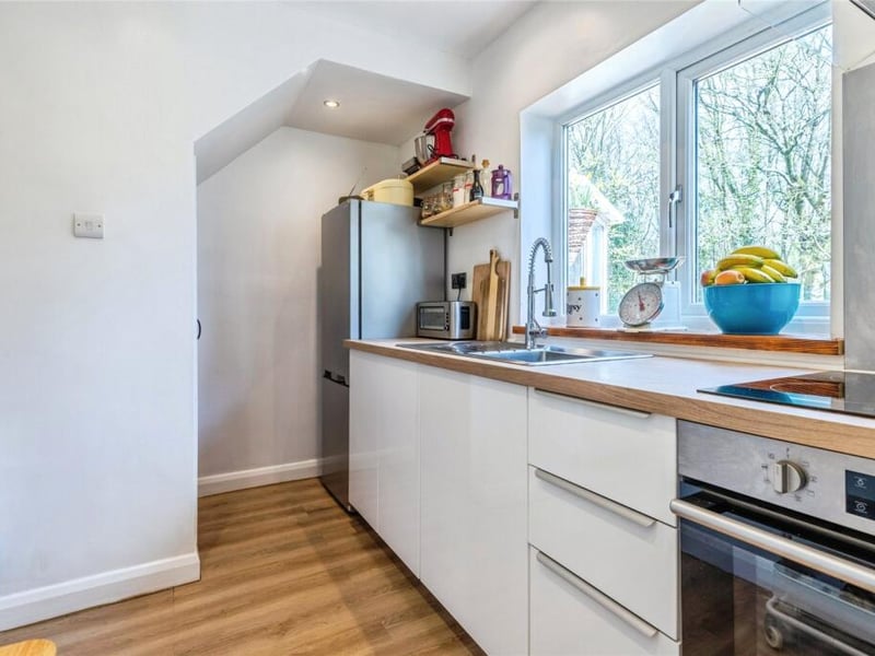 The kitchen from a differnt perspective