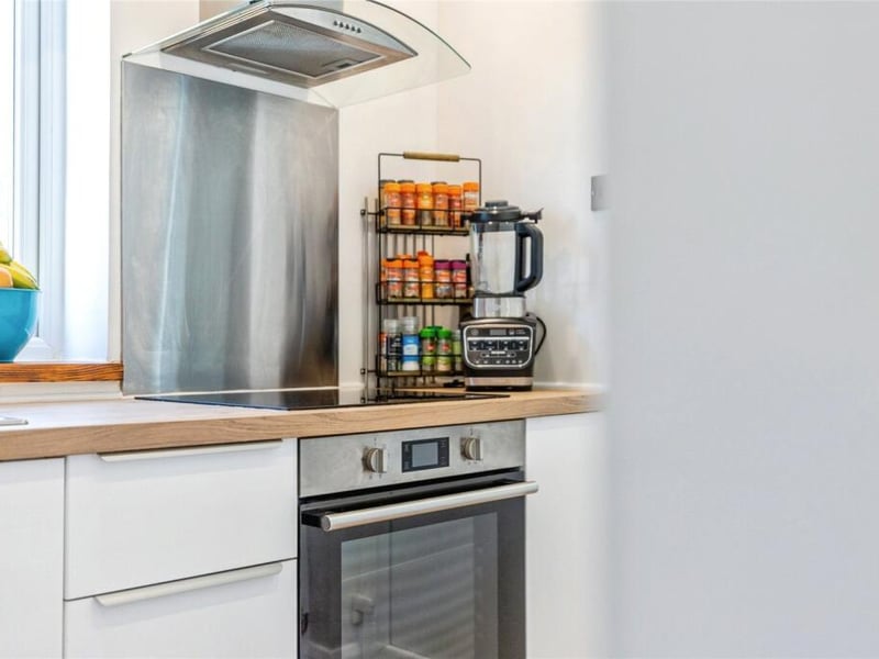 A  closer look at the stove
