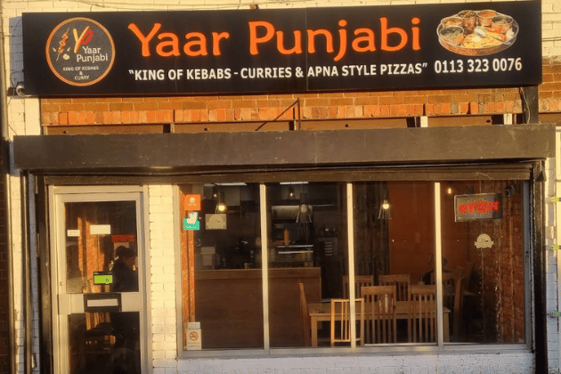 Diners frequently mention that the food tastes like a proper home-cooked Punjabi meal, praising the rich spice blends, tender meats, and the phenomenal fresh naan breads. 🍽️ 55 Lupton Ave, Harehills, Leeds LS9 6EF