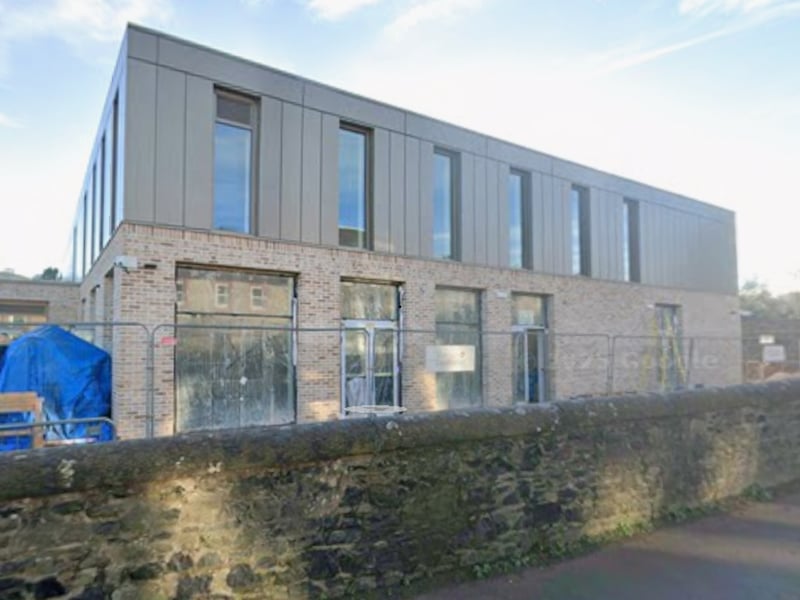 Earlston Primary School was the sole Scottish Borders primary to score 360 out of 400 points in the report. It dropped 10 points in each of the four categories.
