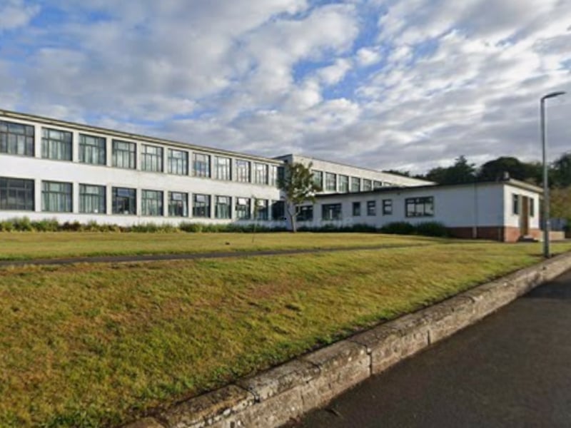Duns Primary School completes the list of the best performing primaries in the Scottish Borders. It scored 350 points, dropping 10 marks in each of the  listening & talking, numeracy and reading categories and 20 marks in the writing category. The school's 355 pupils are taught by 19 teachers.