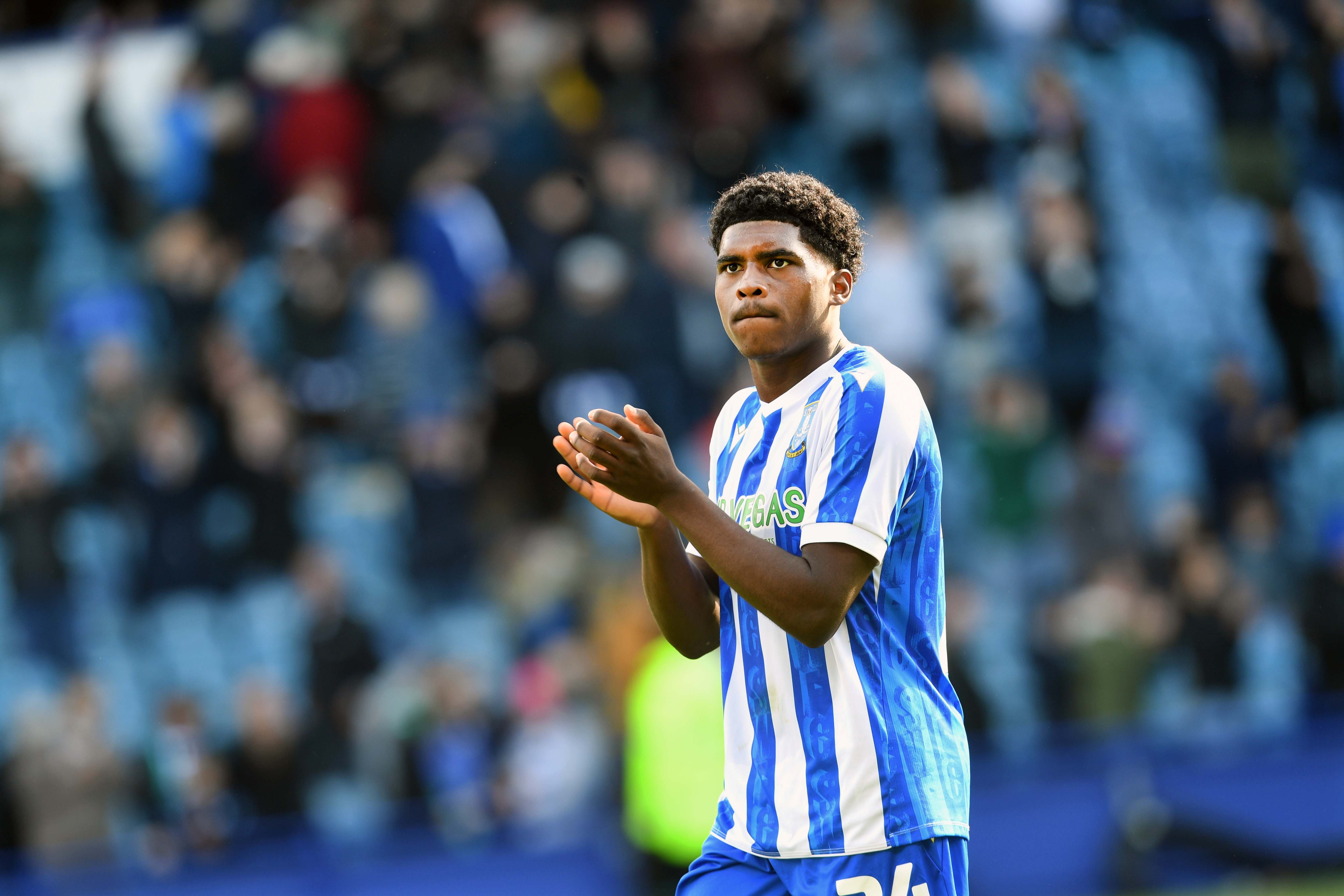 Sheffield Wednesday set to re-sign Manchester City midfielder on loan