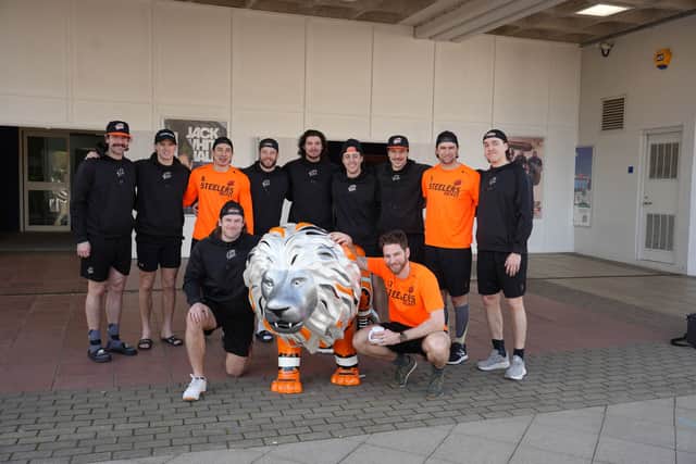 Pride of Yorkshire lion at Sheffield Arena