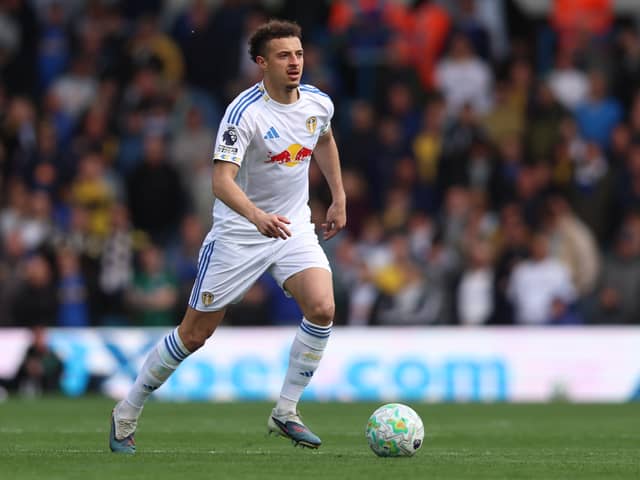 Former Sheffield United loanee Ethan Ampadu has signed a new contract at Leeds United