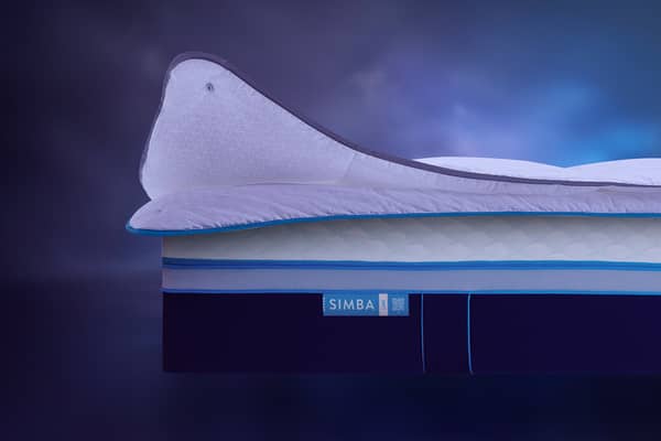 The Simba Hybrid 3-in-1 Duvet can be separated into 3.5 and 7 tog layers or clipped together for a warmer 10.5 tog setup