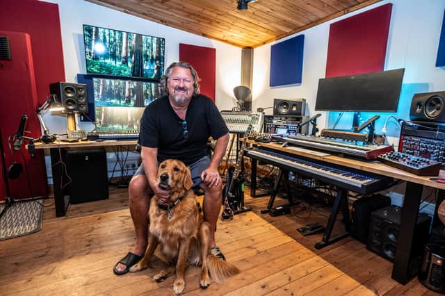 “I’ve got a dog who wakes me up at 6:30am, I have to take him out in the woods. So that makes me a morning person. I love being in the studio early. I can be much more focussed” – Eliot Kennedy on his working process