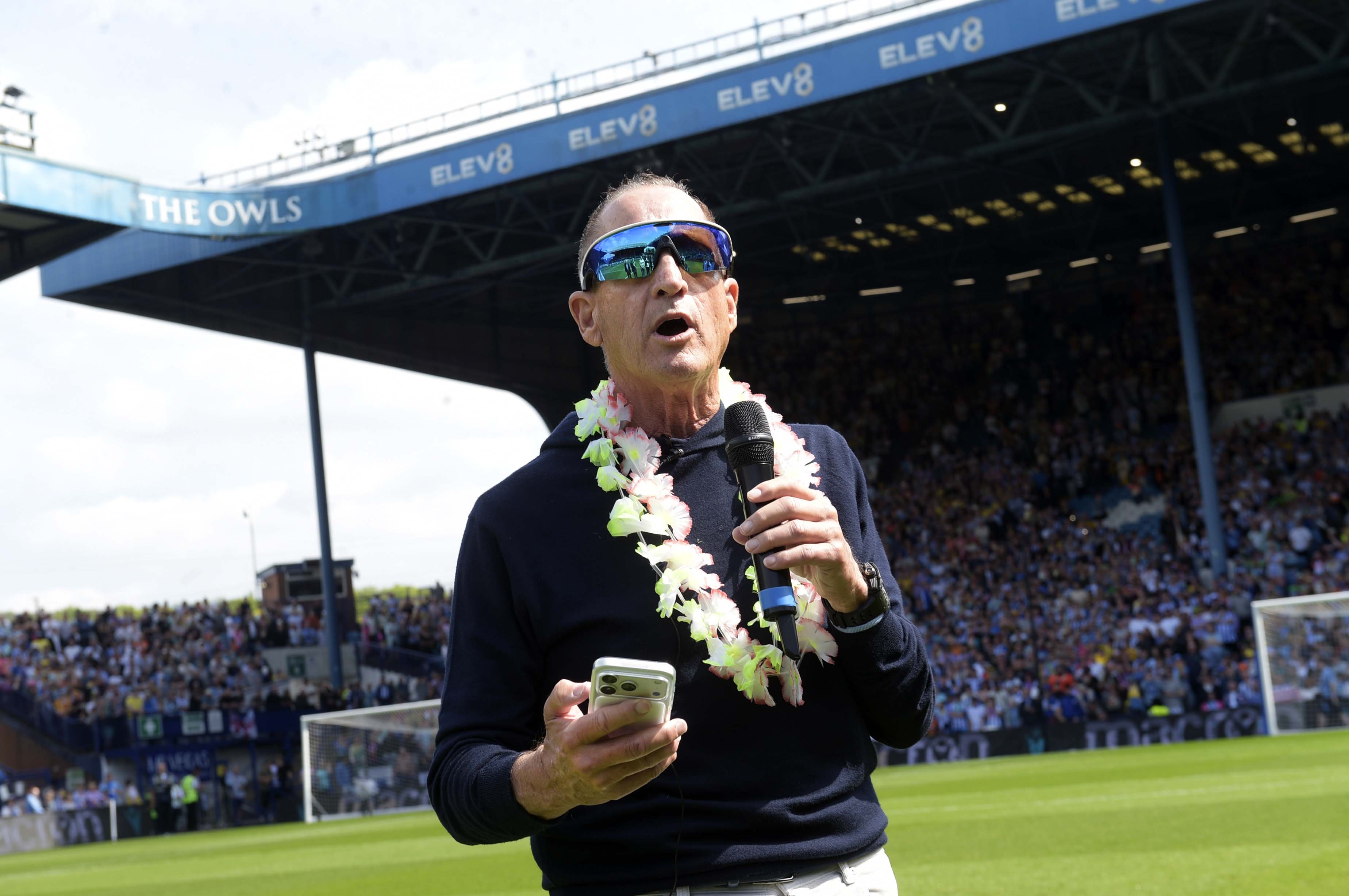 Sheffield Wednesday chairman David Storch pledges support to Sheffield Children's Hospital with incredible gesture