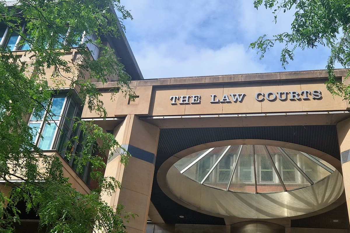 Barnsley dad sentenced after punching shop owner and stealing £30 worth of ...