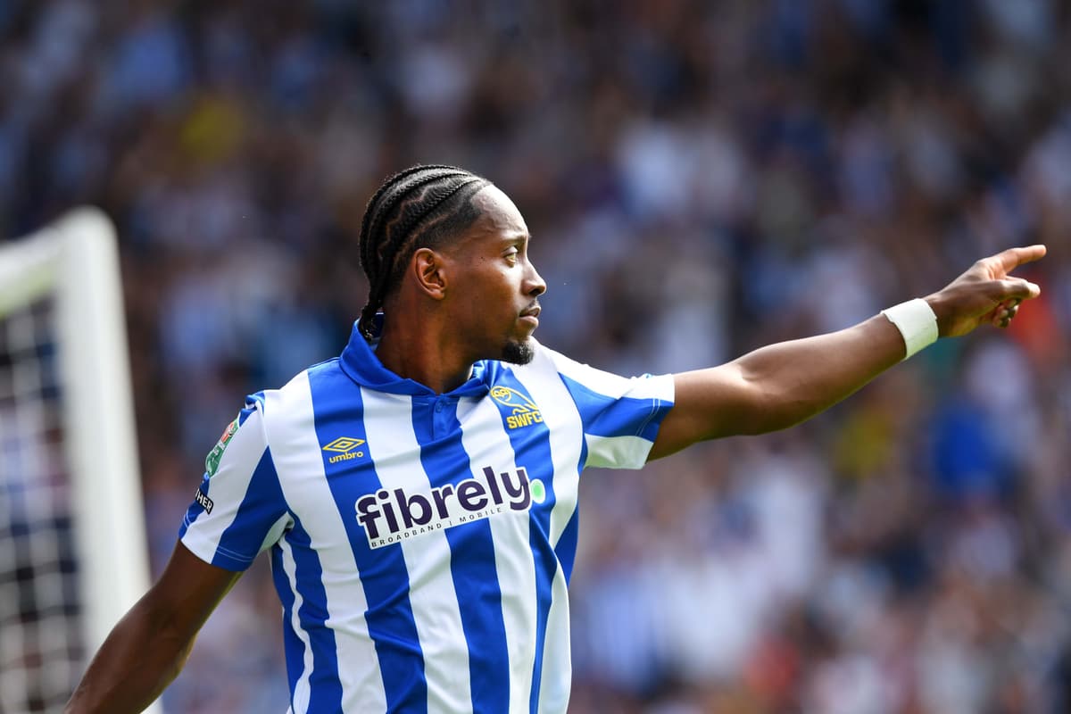 Stürmer von Sheffield Wednesday meldet nach Siegtreffer gegen Bolton ...