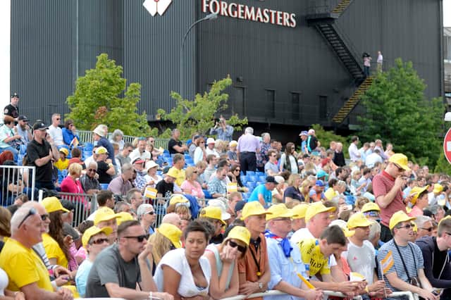Tour de France 2014 Stage 2 - Sheffield Motorpoint Arena
Fans at the finish line in front of Sheffield Forgemasters