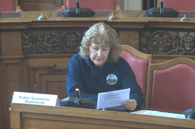 Gillian Travis read out her concerns over food security if Sheffield was to lose some of its farmland to housing