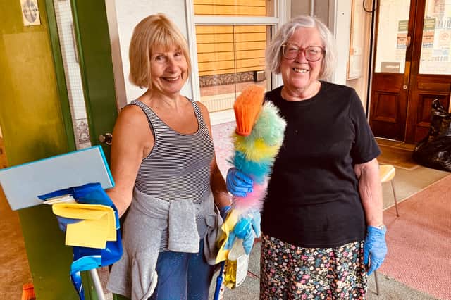 Volunteers cleaning up Sheffield listed building Meersbrook Hall