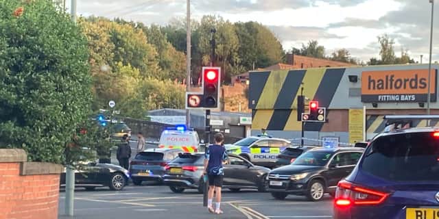 Traffic backing up as police shut down Myrtle Road in Sheffield