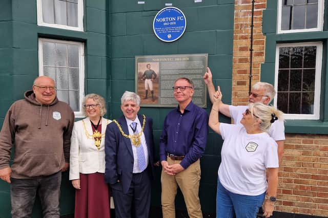 The earliest record of football tactics being used in the world is recognised with a blue plaque, unveiled by Sheffield's Lord Mayor
