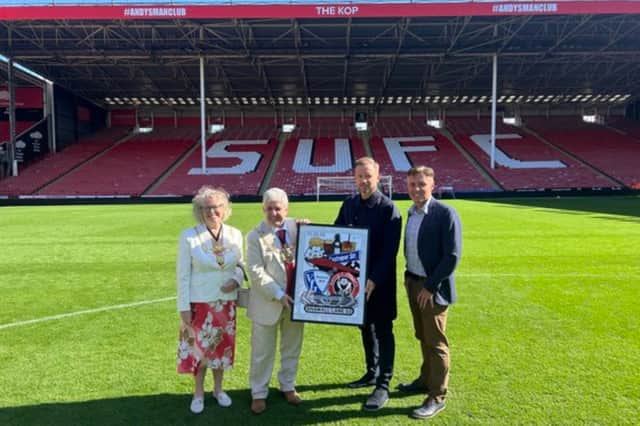 Lord Mayor of Sheffield Andrew Sangar presents a commissioned piece by artist Luke Horton to Sheffield United to celebrate football's role in building bridges with twinned city Bochum, in Germany.
