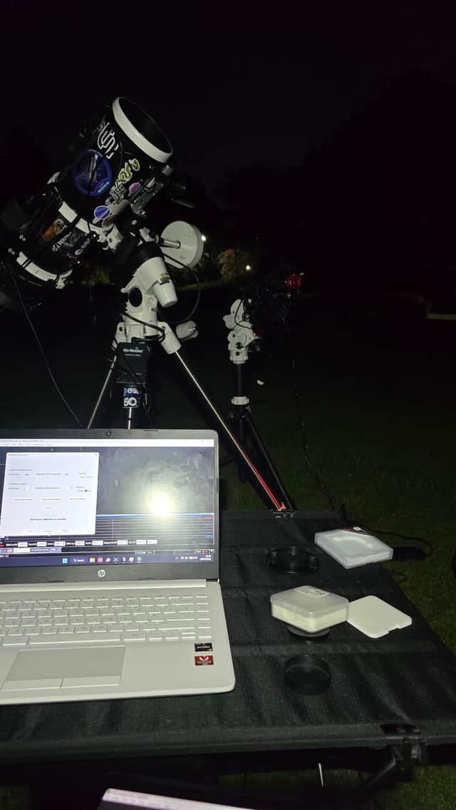Nayyar Badu's telescope rig in the field.
