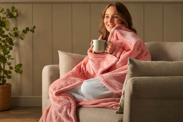 VonHaus Pink Heated Throw Blanket