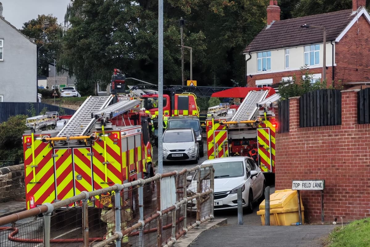 Pictures show blaze which caused chaos in South Yorkshire neighbourhood ...