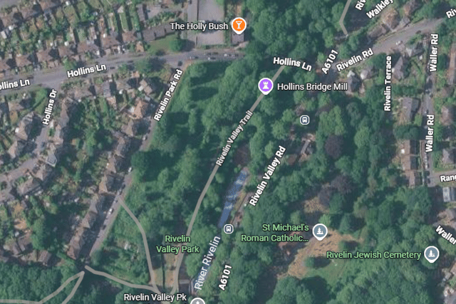 The site shown from above, between the allotment gardens and the Holly Bush pub
