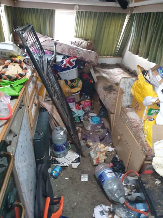 The disgusting state of the caravan 