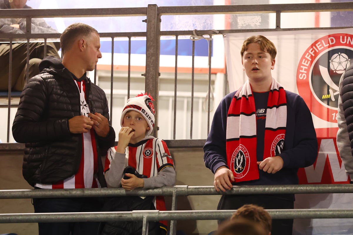 Spot a hardy Sheffield United supporter you know in these 25 photos from Fratton Park as fans make feelings clear after defeat