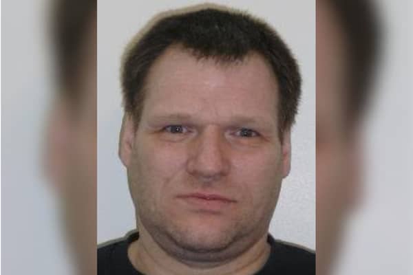 Police are asking for help in finding Steven Reynolds, 46, who has absconded from HMP Hatfield