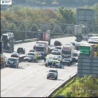 Traffic chaos on M1 as air ambulance called to crash near Sheffield and Chesterfield - delays reported