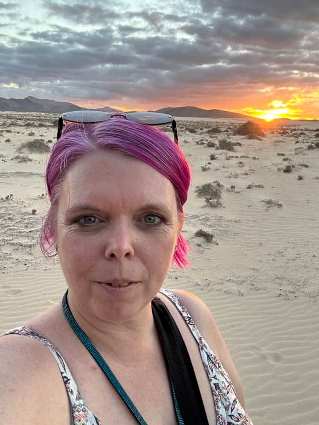 Sara Middleton, 47, was first diagnosed with fibromyalgia, a chronic pain disorder, aged 17. Over the years, she has also been diagnosed with spinal issues caused by nerve compression, chronic fatigue syndrome, depression, anxiety and inflammation of the chest known as costochondritis.