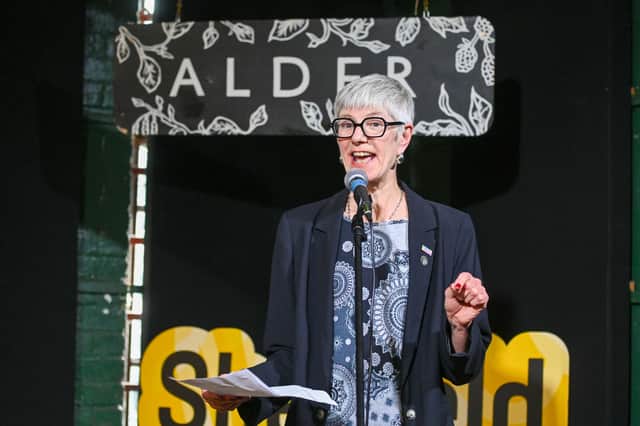 Council leader Fran Belbin congratulates crowd on making shortlist