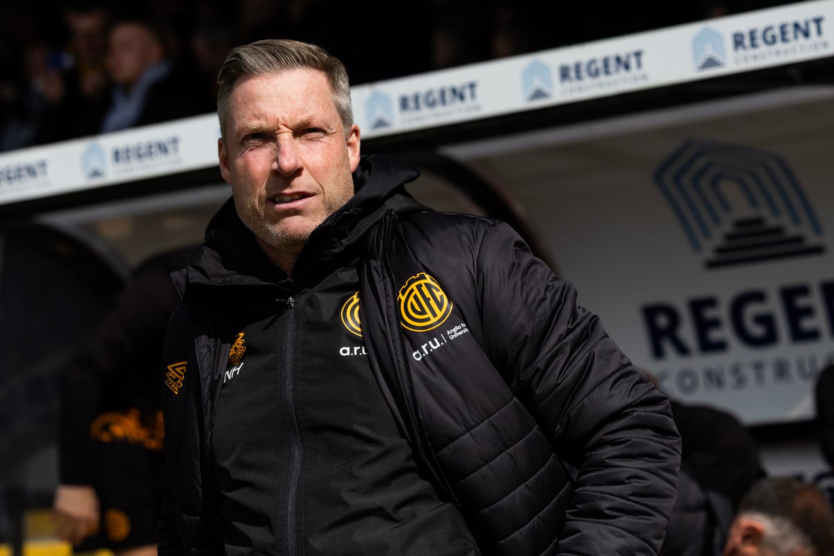 ‘I know’ – Neil Harris reveals what he expects from Sheffield Wednesday ahead of Cambridge fixture