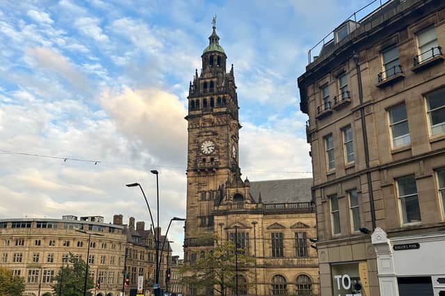 Seven reviewers praised the town hall for being a lovely Victorian building, but this did not outweigh the many negative reviews
