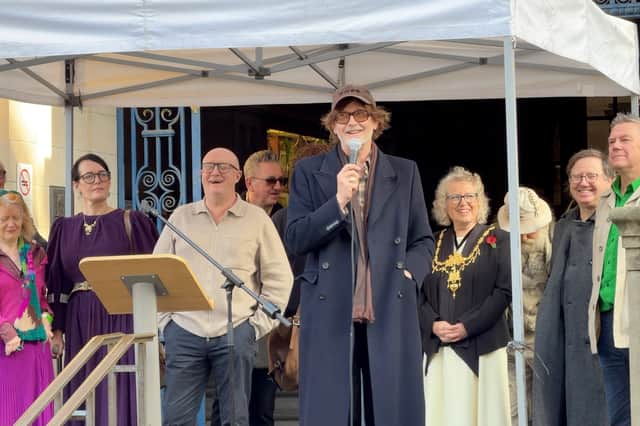 Speaking about Pulp being honoured with the Sheffield Legends plaque, Jarvis Cocker said: “It’s nice to get a legends star and I will walk past it at some point, I’m sure.”