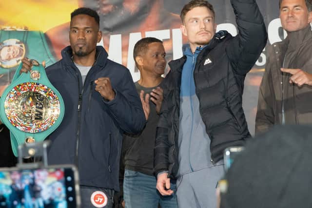 Dalton Smith raises his hand before his fight with Matias