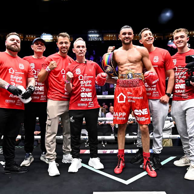 Callum Simpson reclaims his crowns in brutal war